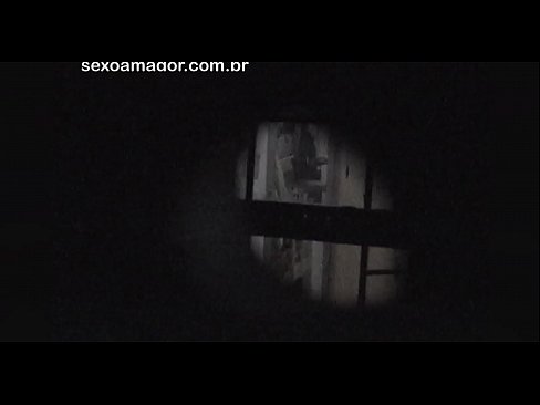 ❤️ Nalaina an-tsary mangingina nataon'ny voyeur iray miafina ao ambadiky ny biriky poakaty i Blondie ❌ Anal vidéo amin'ny mg.pornolemon.ru ️❤